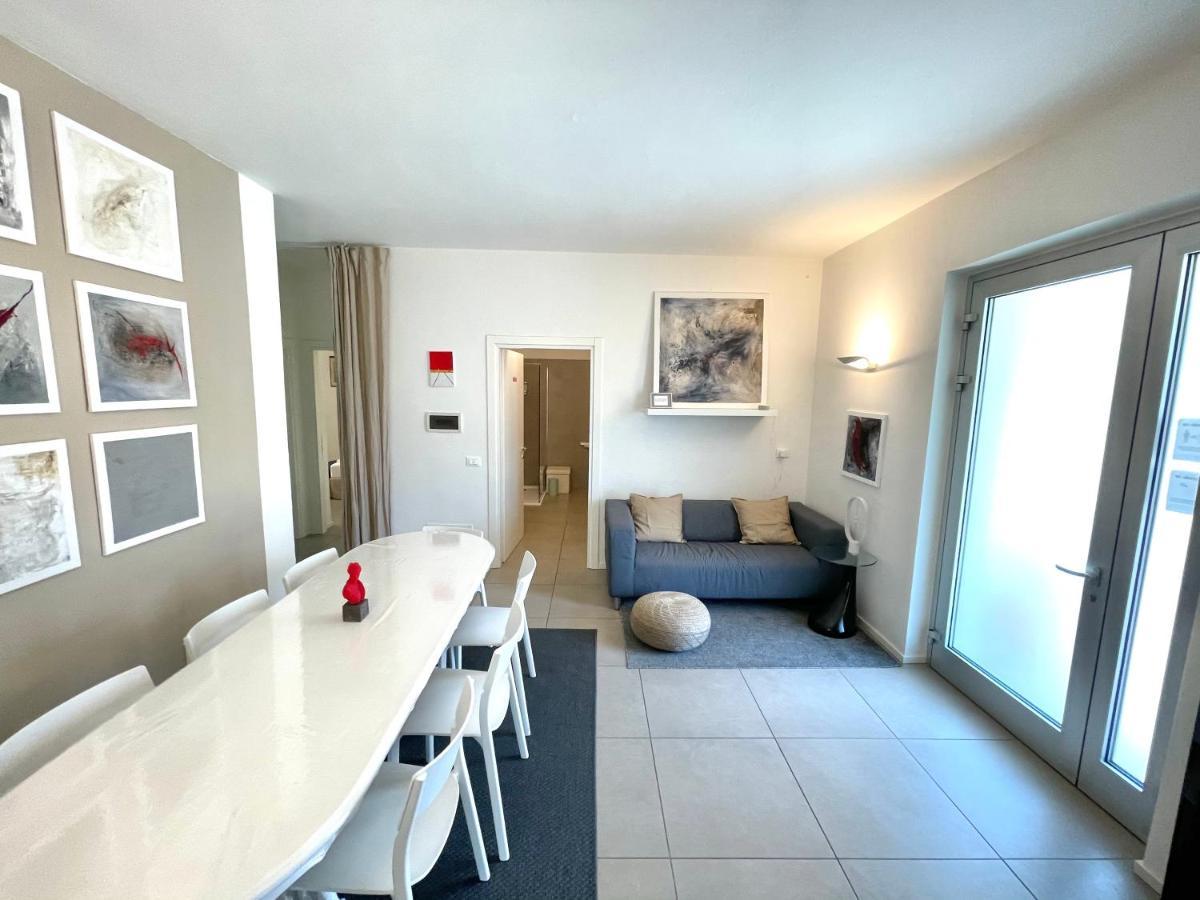 Carly'S Rooms Torbole Sul Garda Екстериор снимка