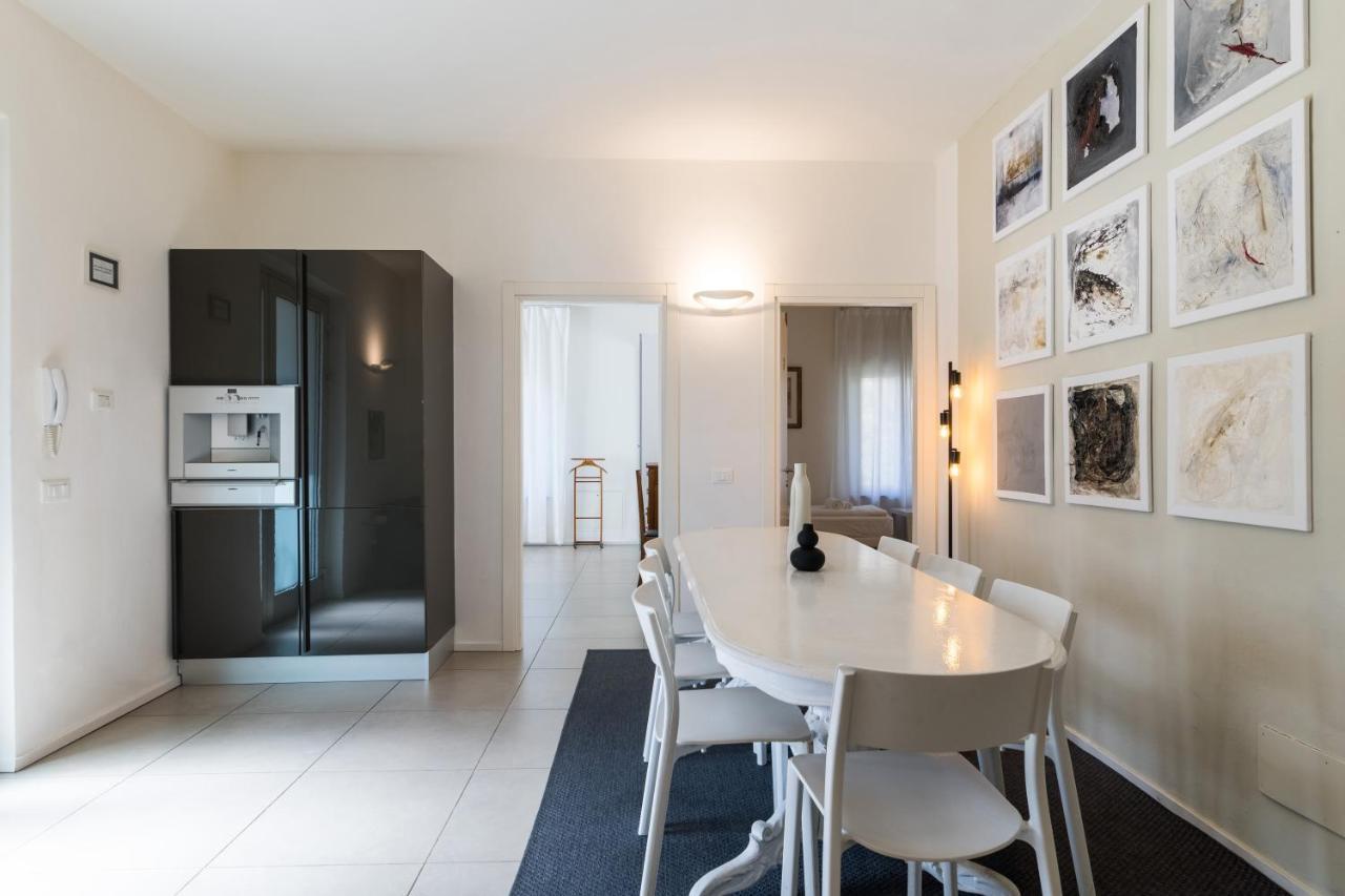 Carly'S Rooms Torbole Sul Garda Екстериор снимка